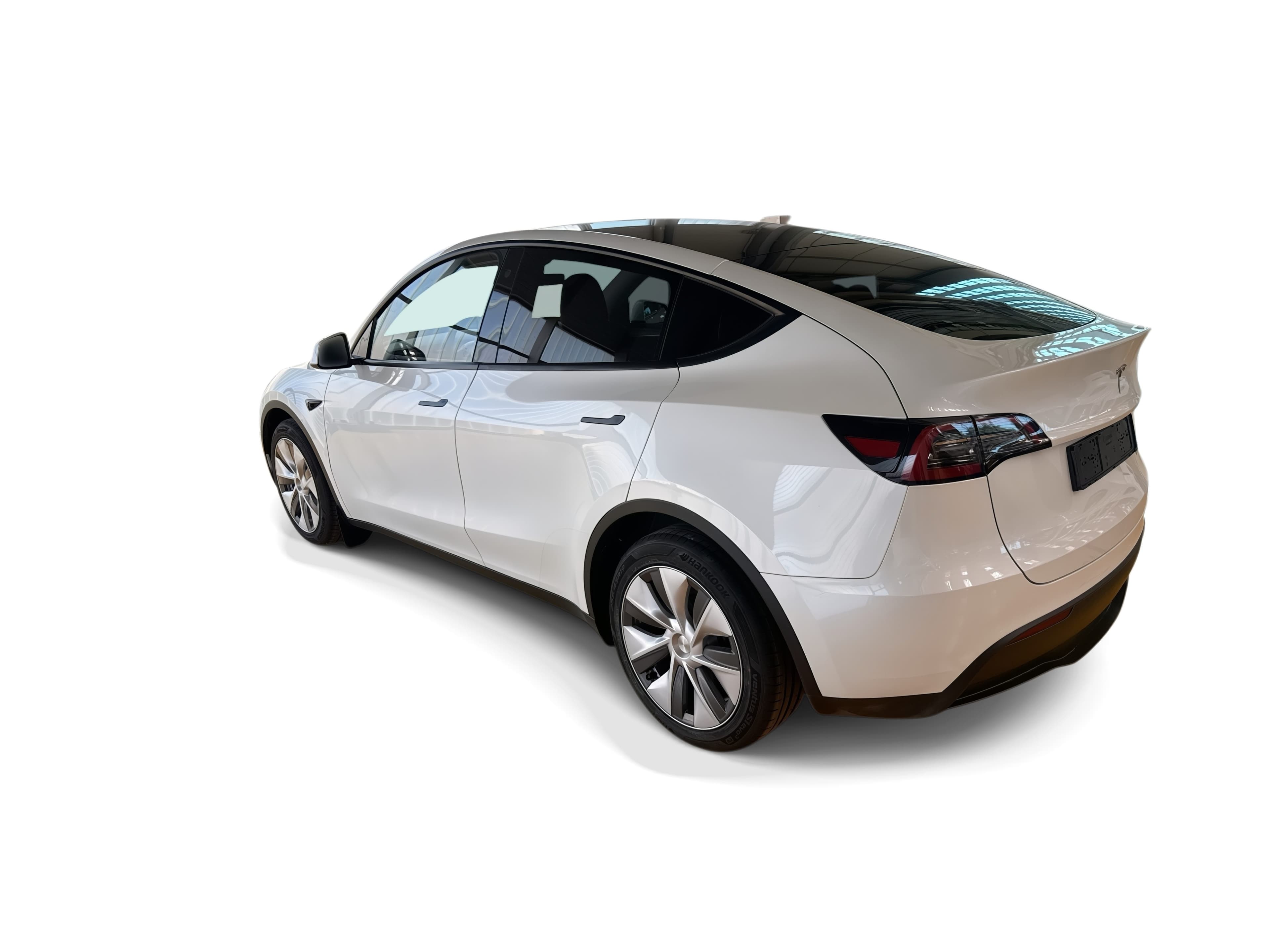 Tesla Model Y Long Range — sličica 2
