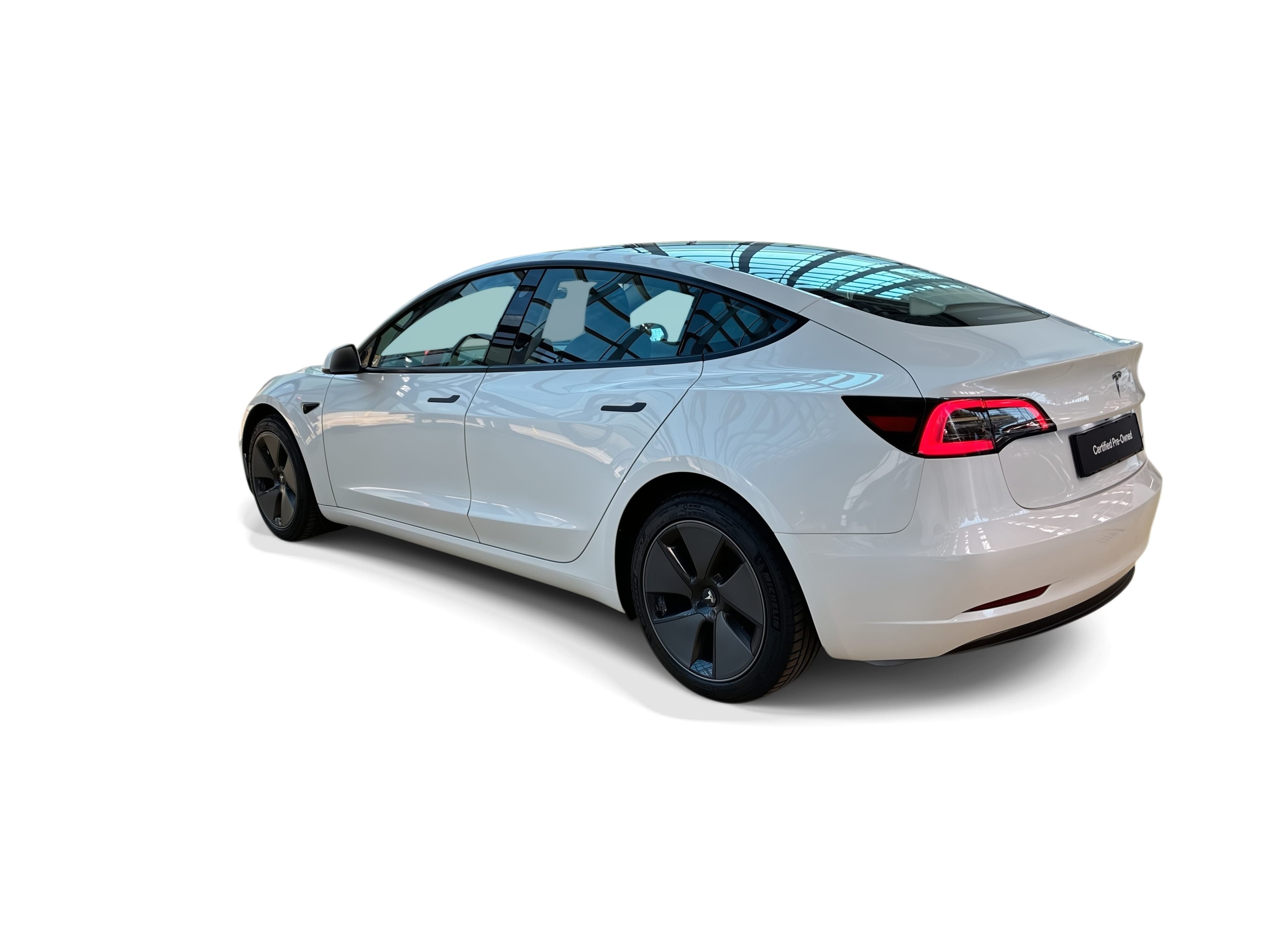 Tesla Model 3 Long Range — sličica 2