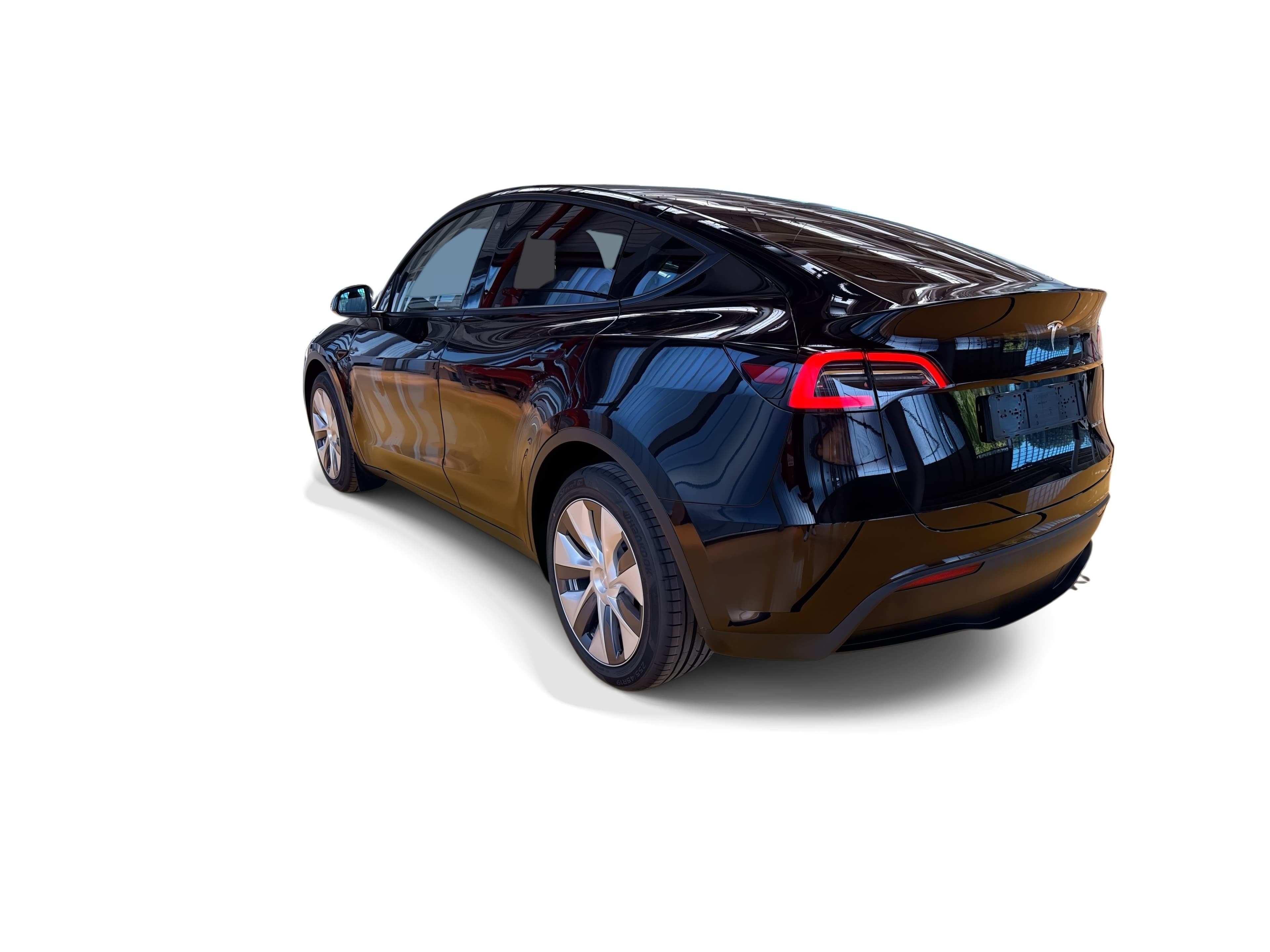 Tesla Model Y Long Range — sličica 2