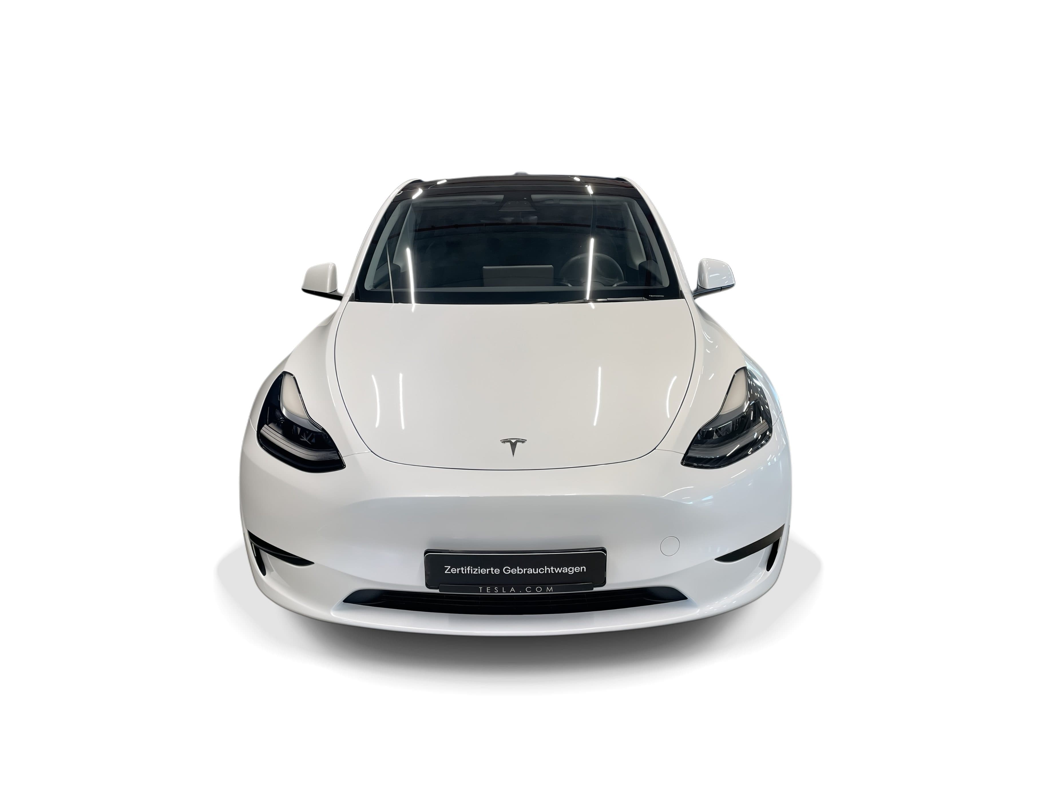 Tesla Model Y – fotografija 1